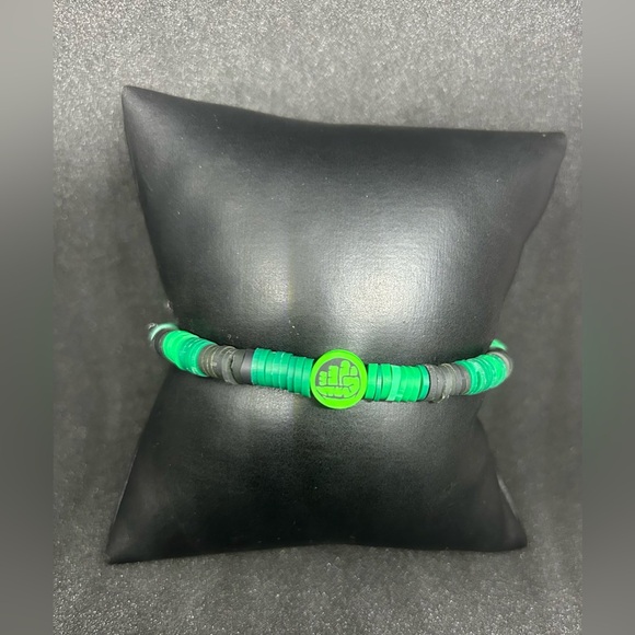 The Hulk (Superhero) Heishi Bracelet - Picture 1 of 6